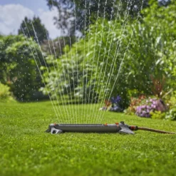 Gardena Aquazoom L Zwenksproeier - 350m² -Aanbiedingen Tuin Bron Winkel 967976801 4 GARDENA20AQUAZOOM20L20ZWENKSPROEIER